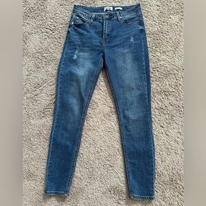 Jane’s Mid Rise Skinny Jeans